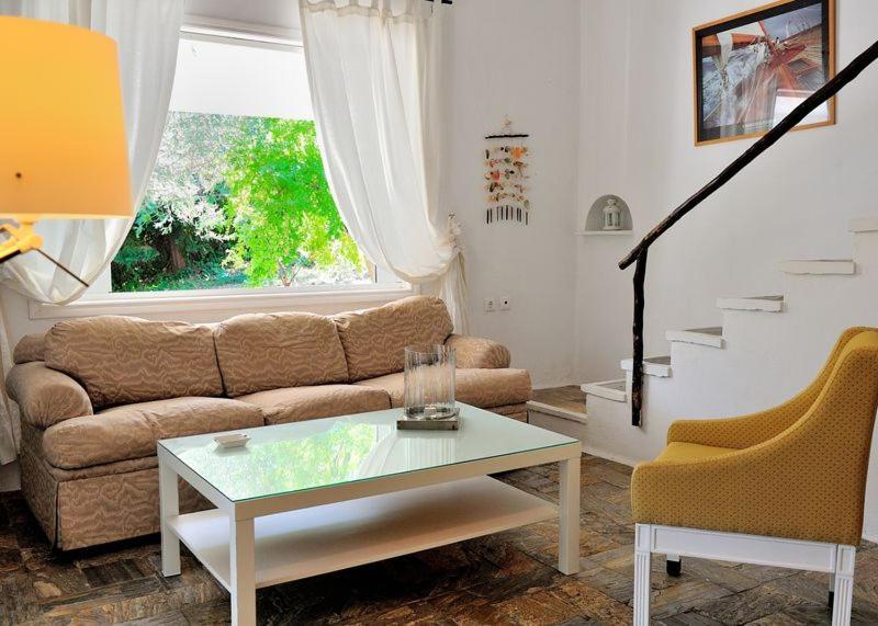 Villa Ftelia Skiathos Town Exterior photo